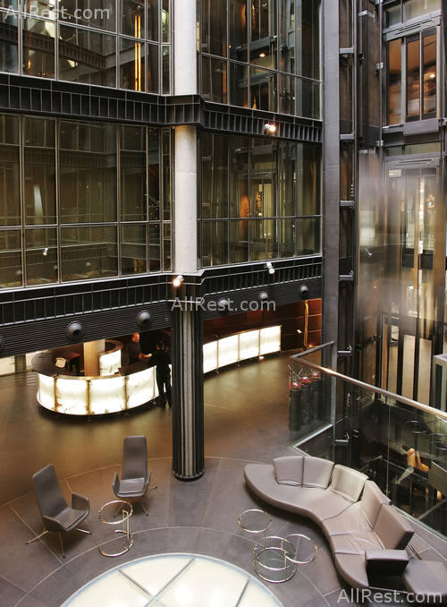 Urban Hotel 37